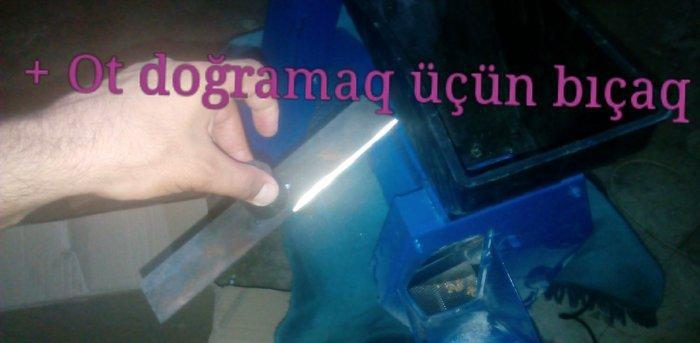 Yem üyüdən

ukrayna istehsalı
saatda 450 kq yem üyüdür
+ ot çekir
+ me